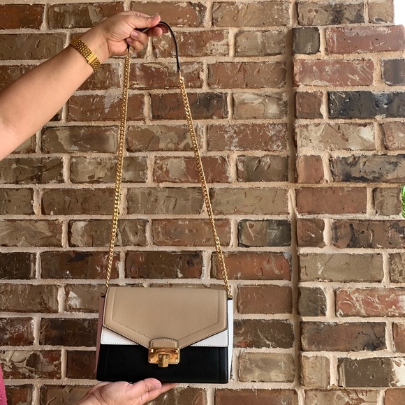 Michael Kors Handbags - OFFERS? NEW Michael Kors MD Shoulder Flap Leather